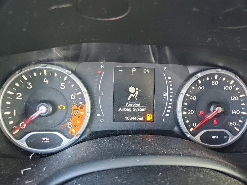 2018 JEEP RENEGADE LATITUDE 9