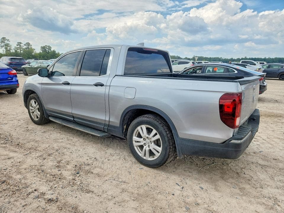 2018 HONDA RIDGELINE RT 2
