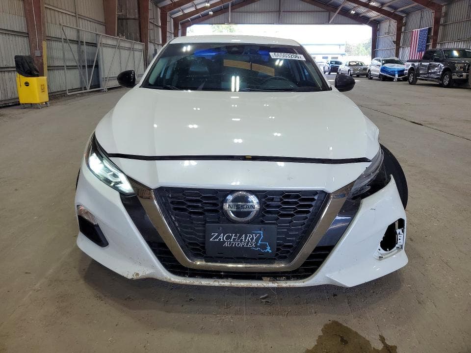 2022 NISSAN ALTIMA SR 5