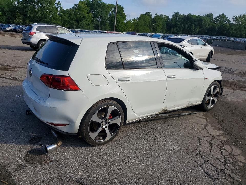 2017 VOLKSWAGEN GTI S 3