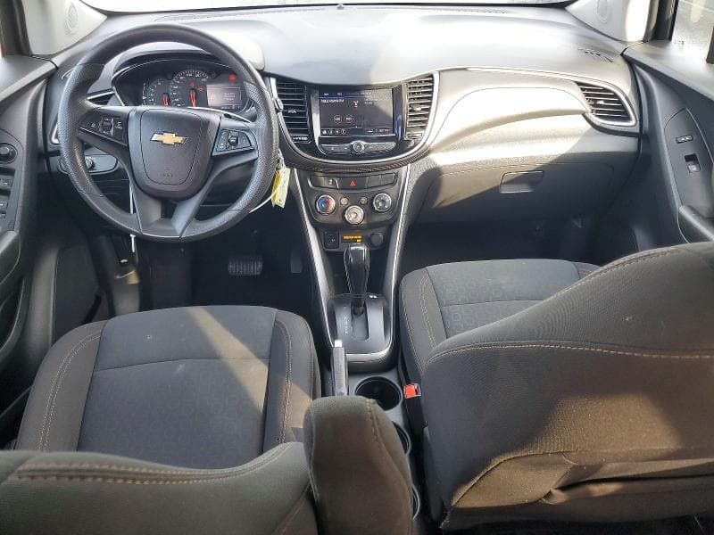2022 CHEVROLET TRAX LS 8