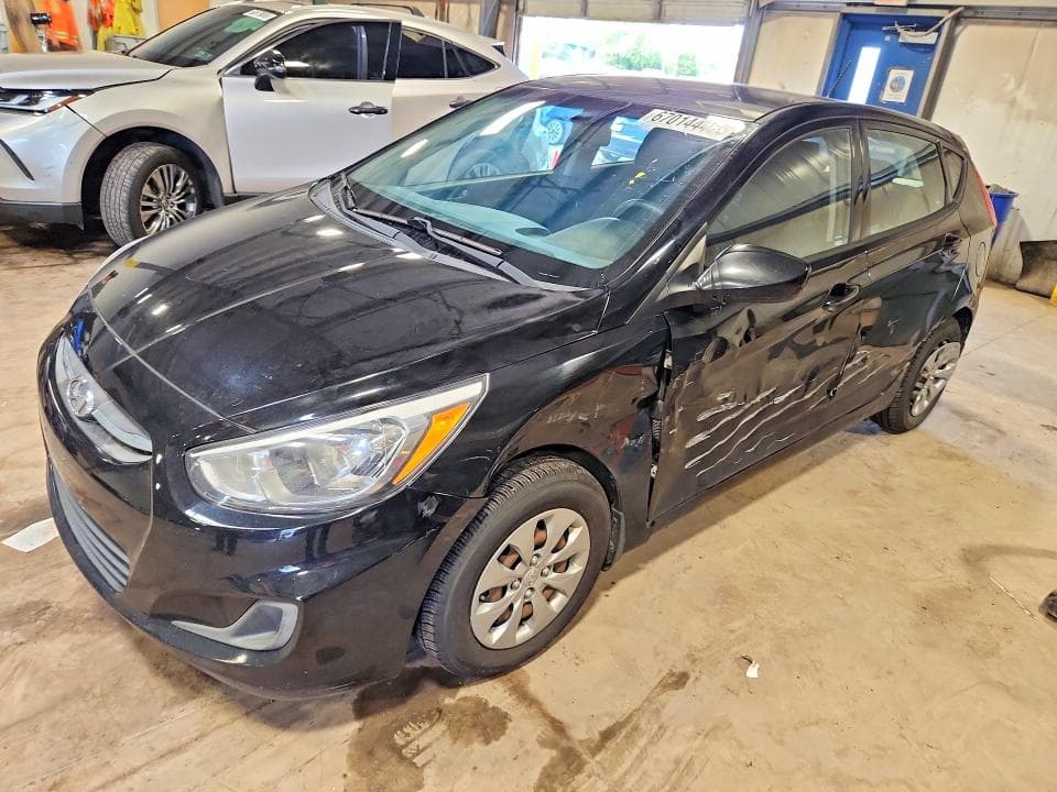 2017 HYUNDAI ACCENT SE - 1
