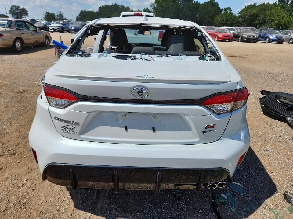 2026 TOYOTA COROLLA HYBRID SE 6