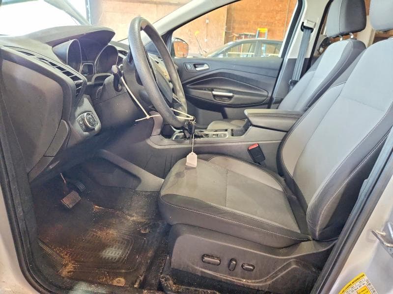 2017 FORD ESCAPE SE 7