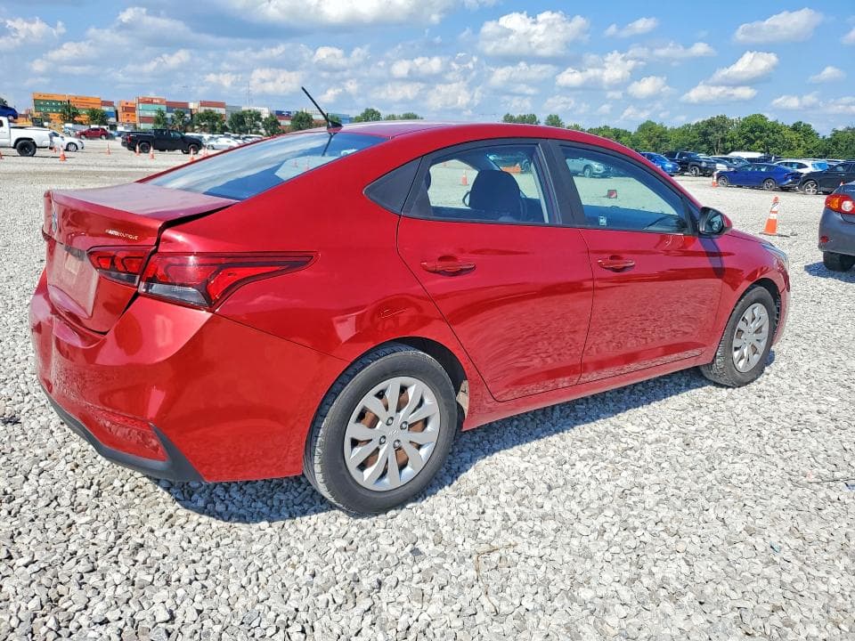 2018 HYUNDAI ACCENT SE 3
