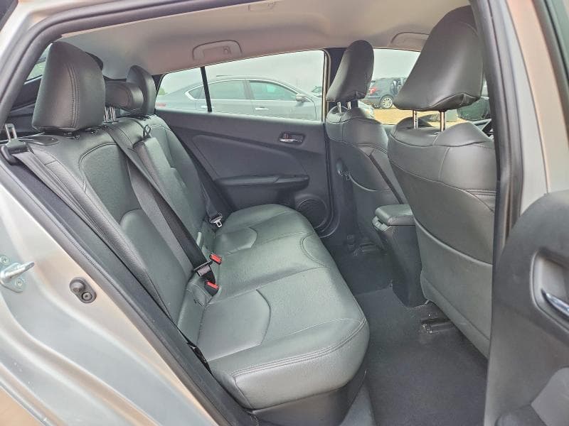 2019 TOYOTA PRIUS LE 10