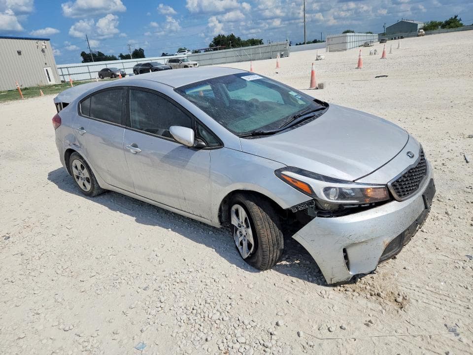 2017 KIA FORTE LX 4
