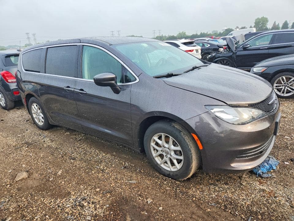 2017 CHRYSLER PACIFICA TOURING 4