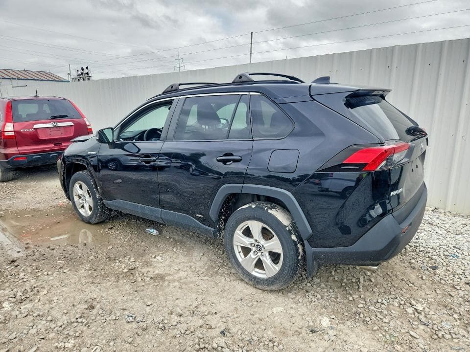 2019 TOYOTA RAV4 HYBRID XLE 2