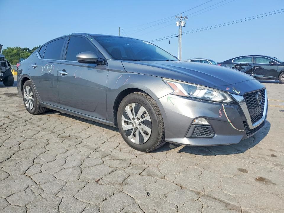 2019 NISSAN ALTIMA S 4