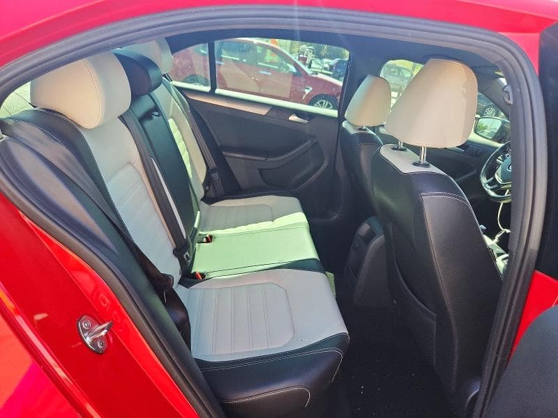 2017 VOLKSWAGEN JETTA SPORT 10