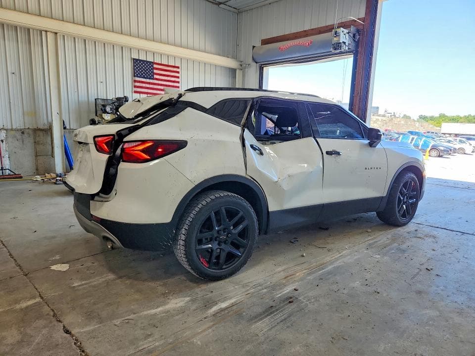 2020 CHEVROLET BLAZER 2LT 3