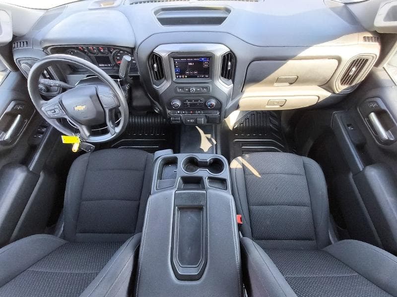 2025 CHEVROLET SILVERADO 8