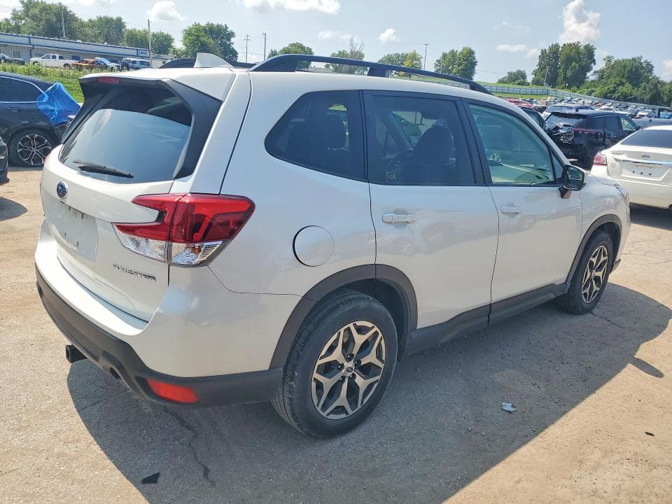 2019 SUBARU FORESTER PREMIUM 3