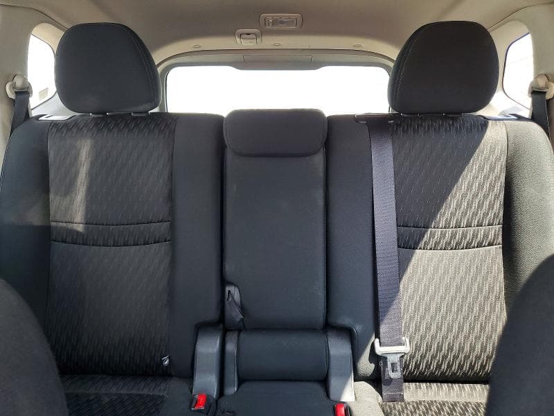 2018 NISSAN ROGUE SV 10