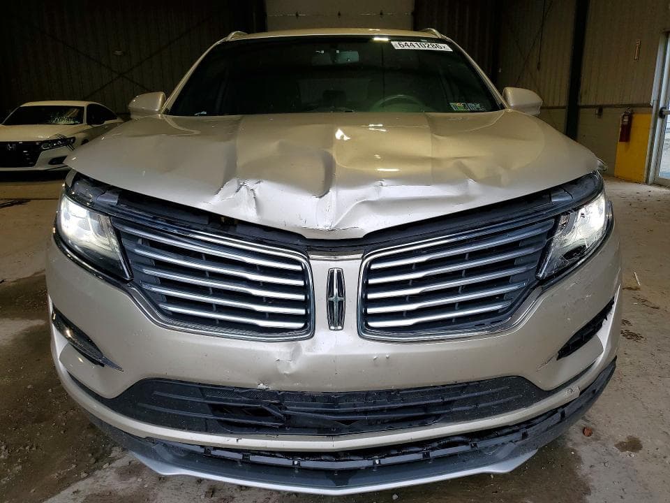 2017 LINCOLN MKC PREMIERE 5