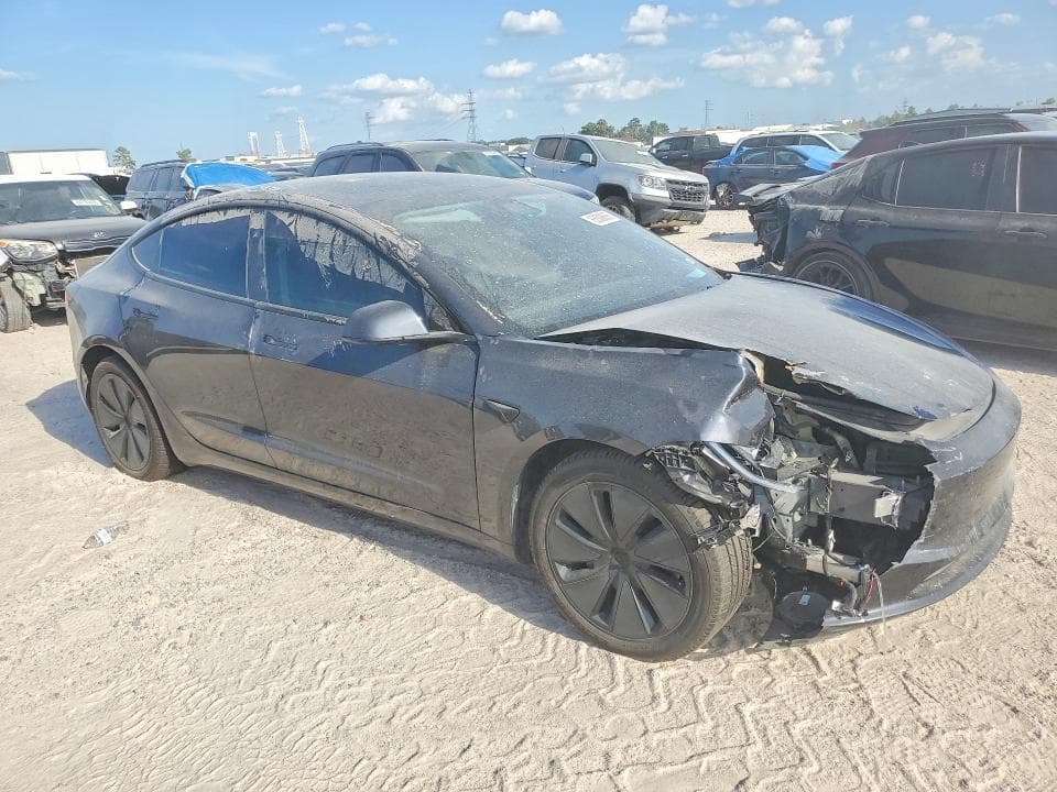 2024 TESLA MODEL 3 4