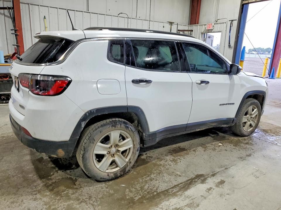 2022 JEEP COMPASS LATITUDE 3