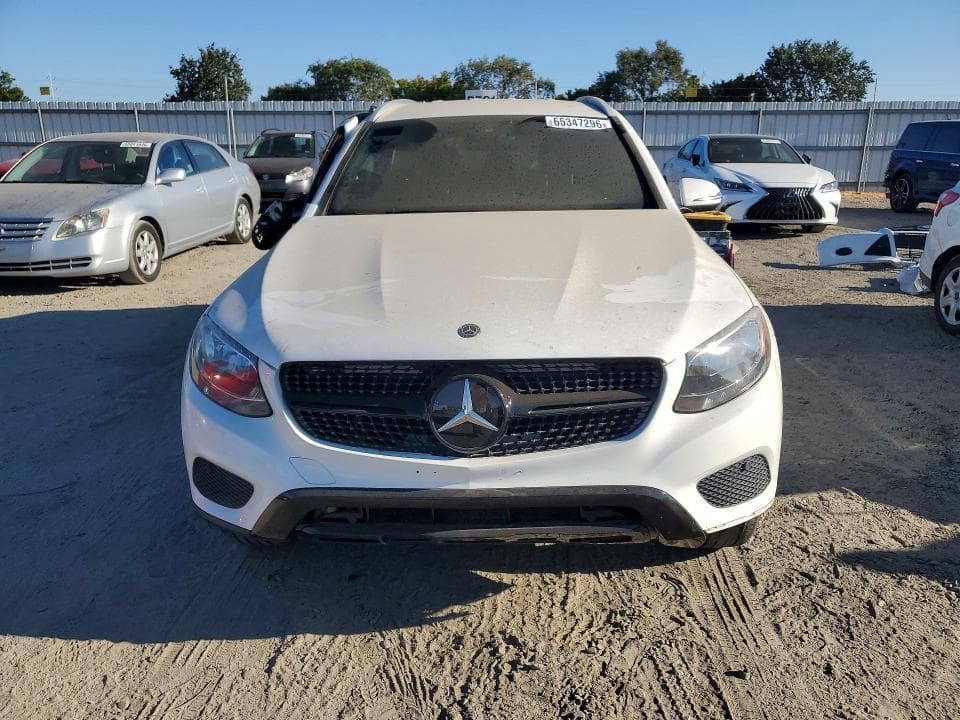 2018 MERCEDES-BENZ GLC 300 5