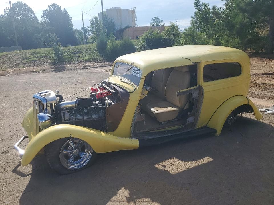 1934 FORD 2 DOOR