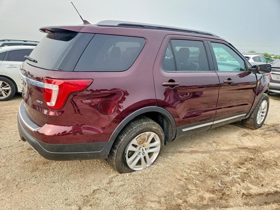 2018 FORD EXPLORER XLT 3