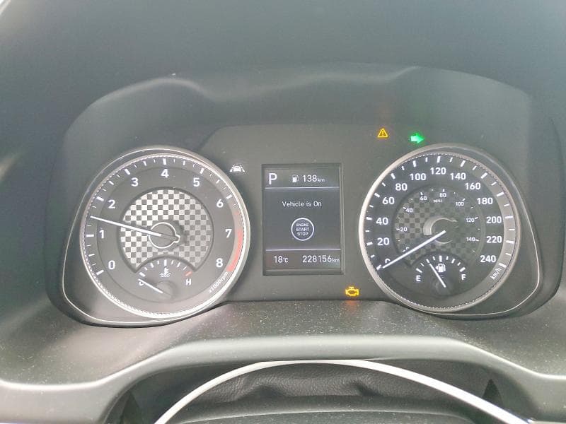 2019 HYUNDAI ELANTRA SE 9