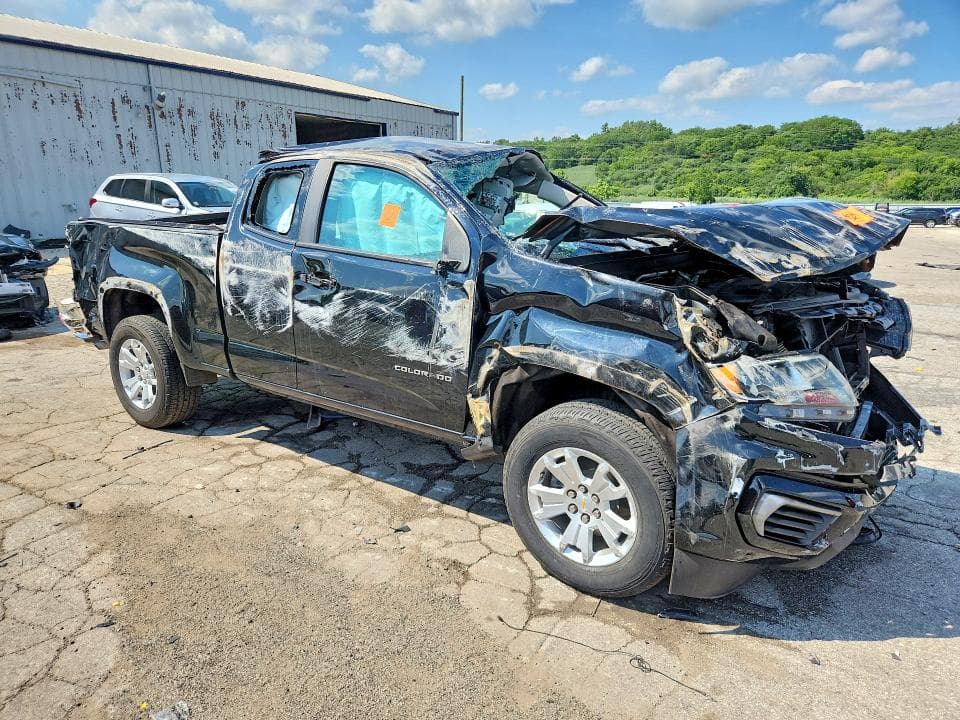 2022 CHEVROLET COLORADO LT 4