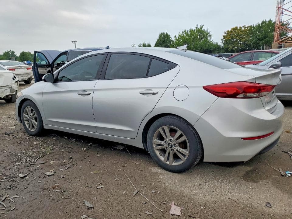 2017 HYUNDAI ELANTRA SE 2