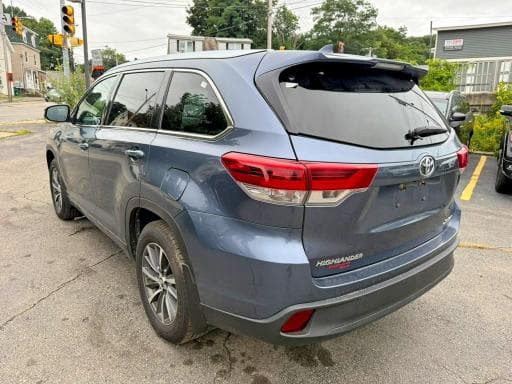 2018 TOYOTA HIGHLANDER XLE 2
