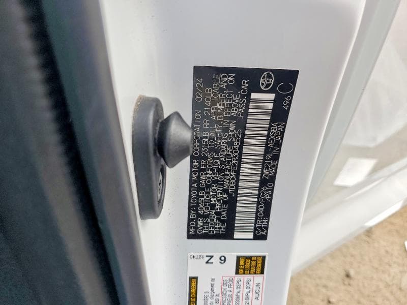 2024 TOYOTA COROLLA HYBRID SE 12