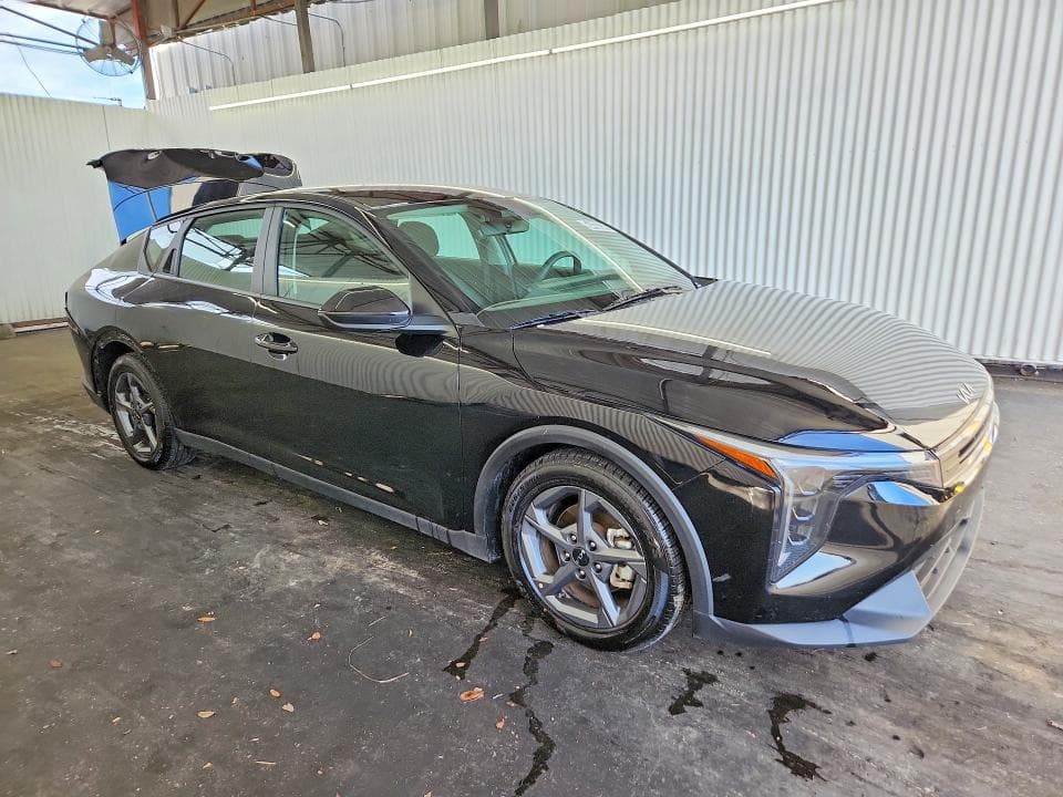 2025 KIA K4 LXS 4