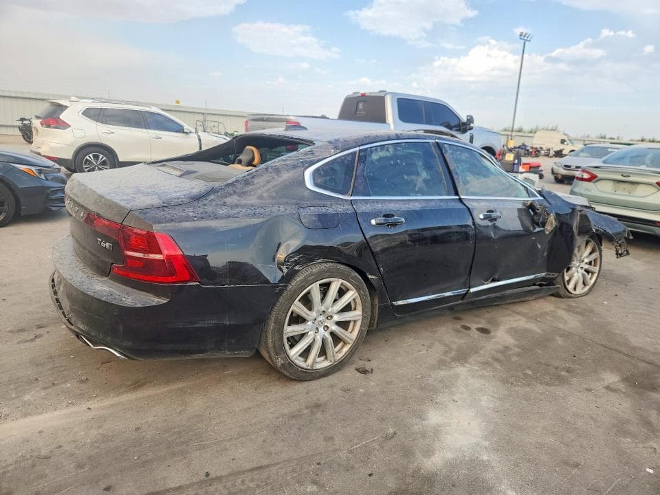 2017 VOLVO S90 T6 INSCRIPTION 3