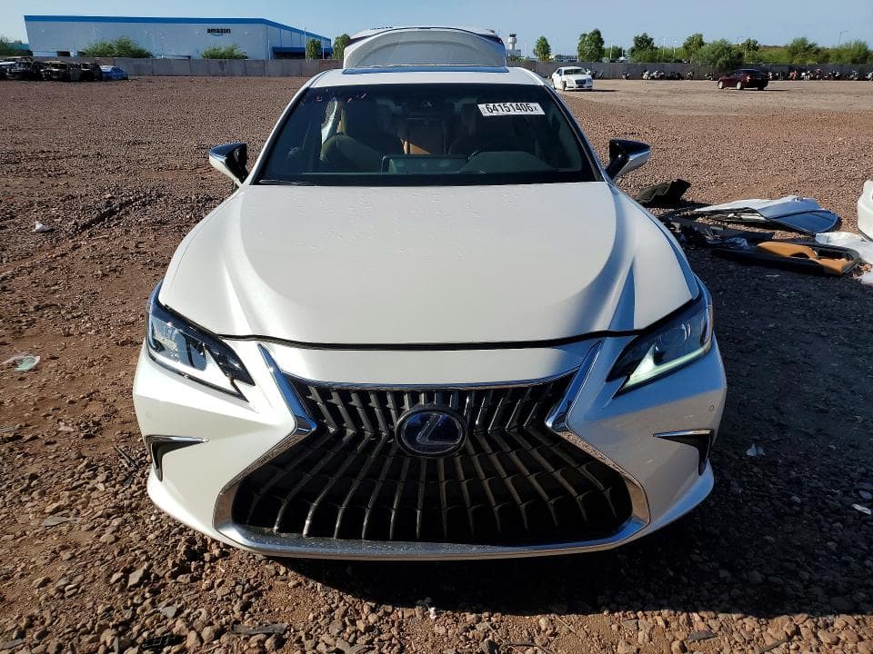 2022 LEXUS ES 300H BASE 5