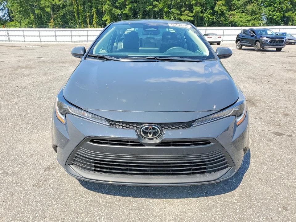 2026 TOYOTA COROLLA LE 5