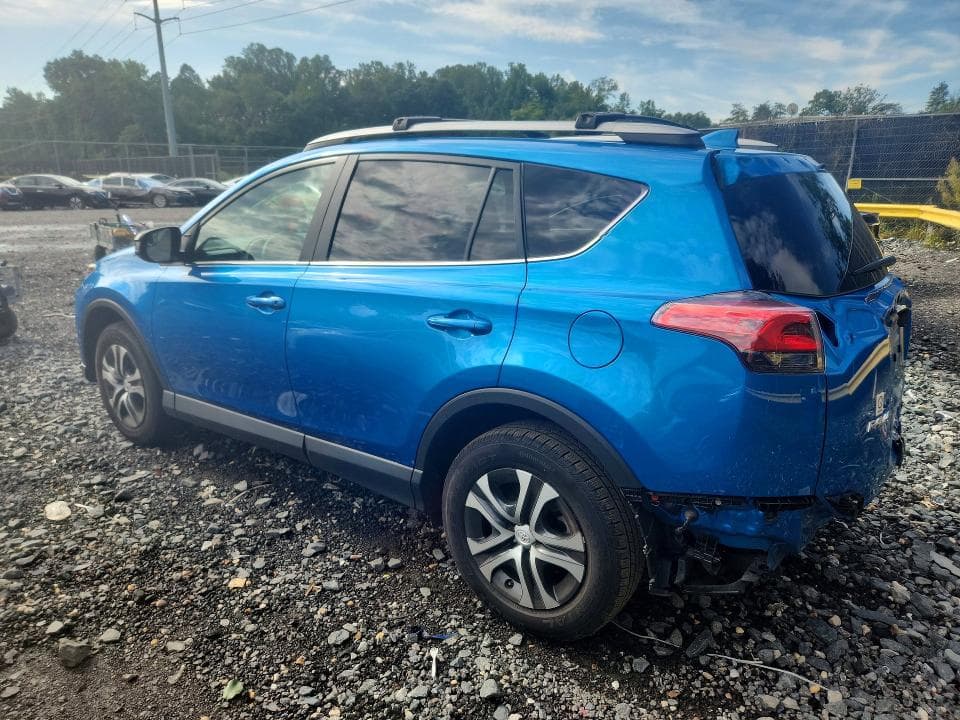 2017 TOYOTA RAV4 LE 2