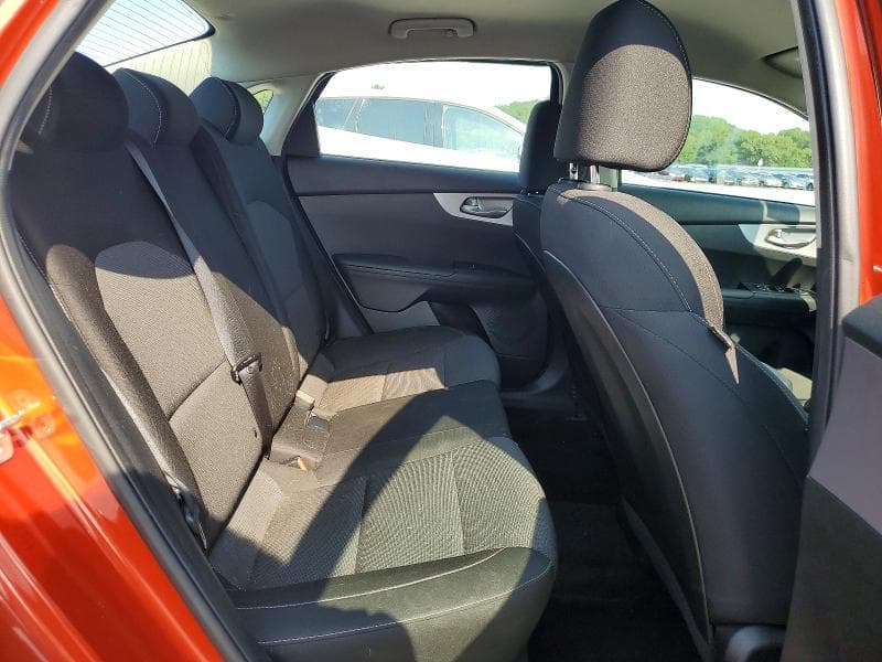 2022 KIA FORTE LXS 10