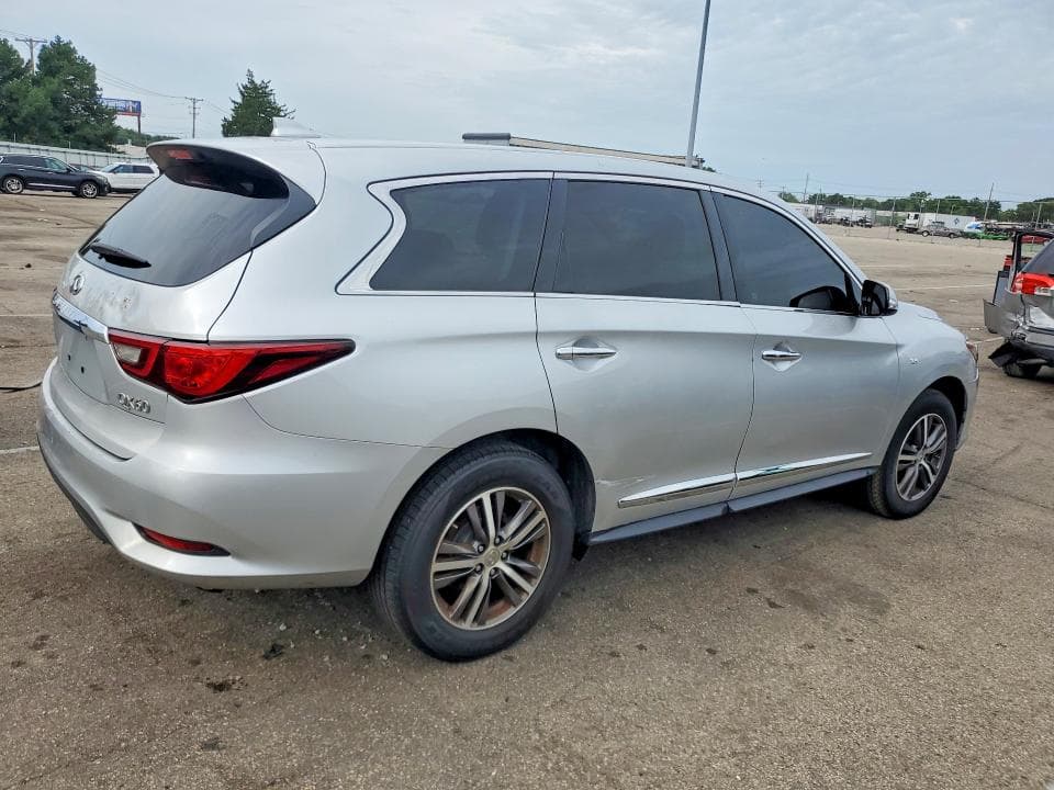 2018 INFINITI QX60 BASE 3