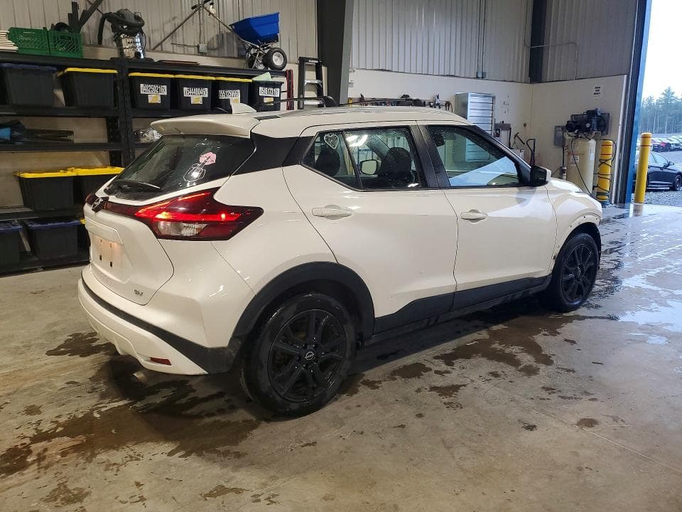 2022 NISSAN KICKS SV 3