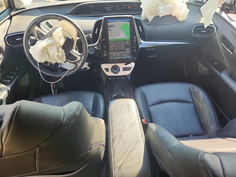 2018 TOYOTA PRIUS PRIME PREMIUM 8