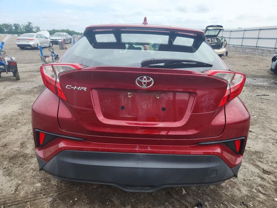 2019 TOYOTA C-HR LE 6