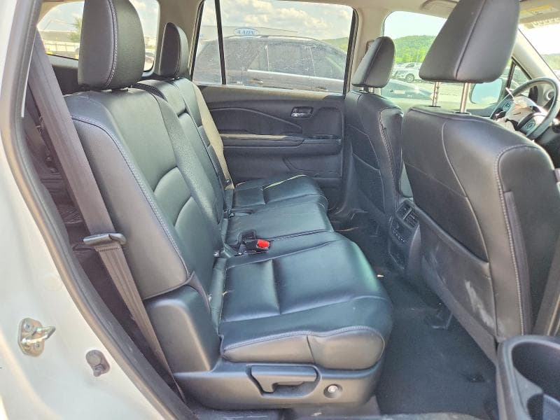2017 HONDA PILOT EXLN 10