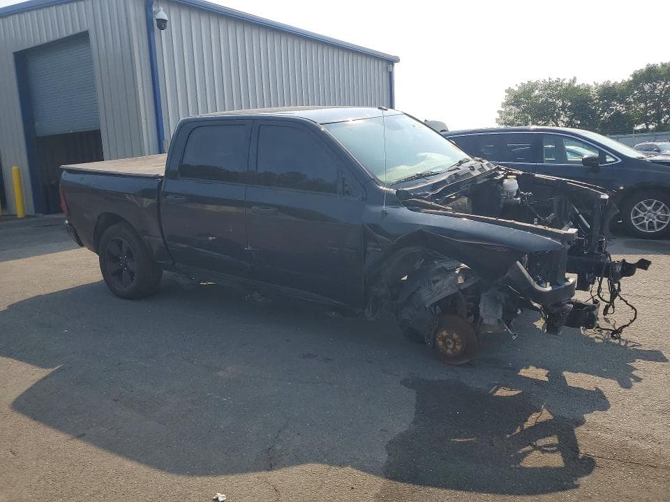2018 RAM 1500 ST 4