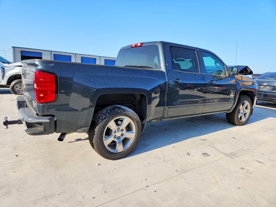 2018 CHEVROLET SILVERADO C1500 LT 3