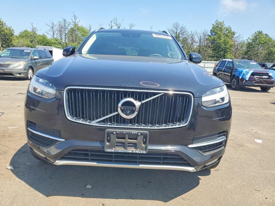 2017 VOLVO XC90 T6 5