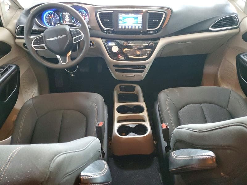 2018 CHRYSLER PACIFICA L 8