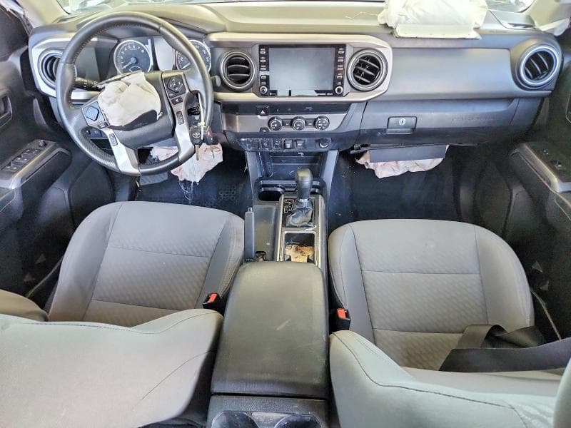 2020 TOYOTA TACOMA SR5 V6 8