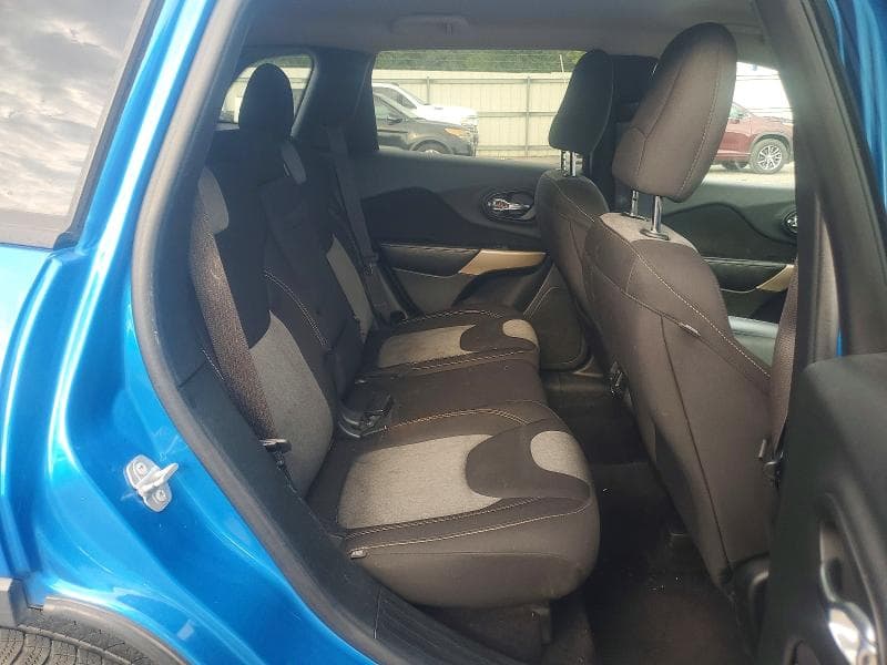 2018 JEEP CHEROKEE LATITUDE 11
