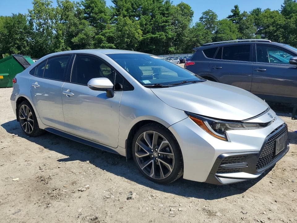 2022 TOYOTA COROLLA SE 4