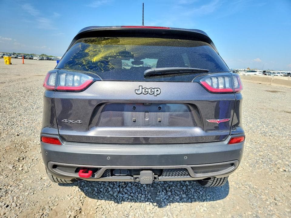 2019 JEEP CHEROKEE TRAILHAWK 6