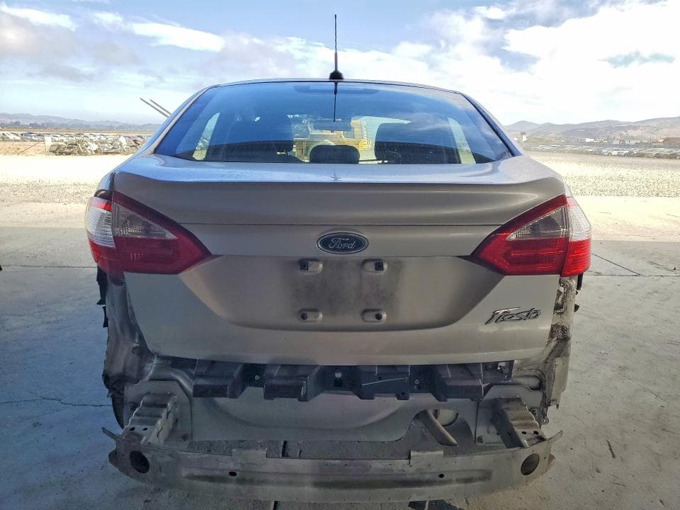 2017 FORD FIESTA S 6